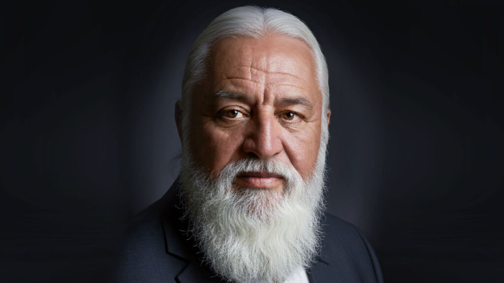 Lic. Angel Garzón, Capacitador